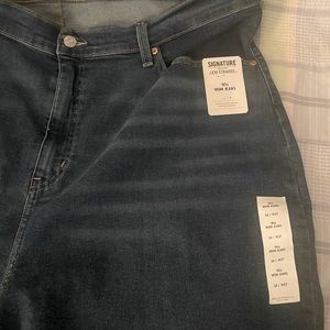 Levi Strauss Signature 90’s Mom Jeans size 22 NWT